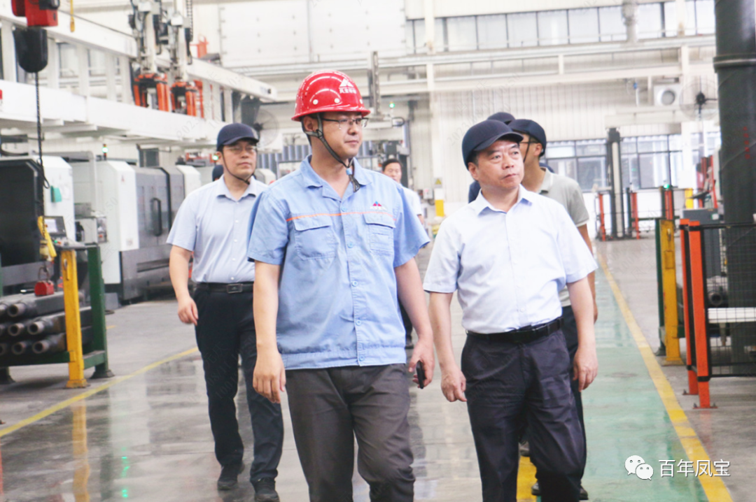 安阳市政协副主席侯合柱到米兰官方注册_米兰（中国）集团调研指导工作